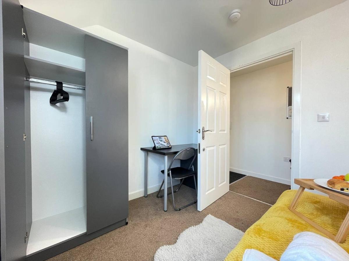 Apartament Cosy 2Br Retreat, Near Uni & Qe Hospital, Parking Birmingham Zewnętrze zdjęcie